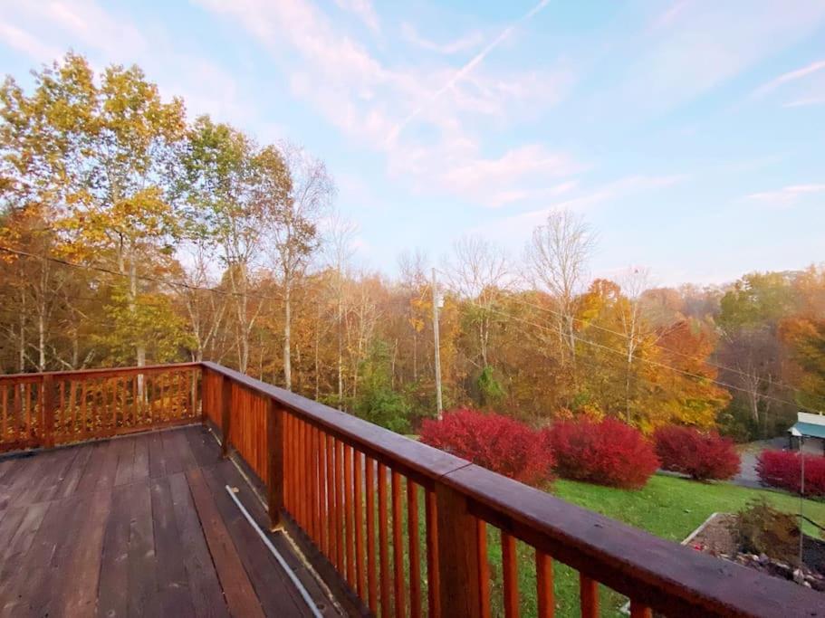 Dog Friendly! Views! Hot Tub! Close To Pf! Gsmnp Sevierville Kültér fotó
